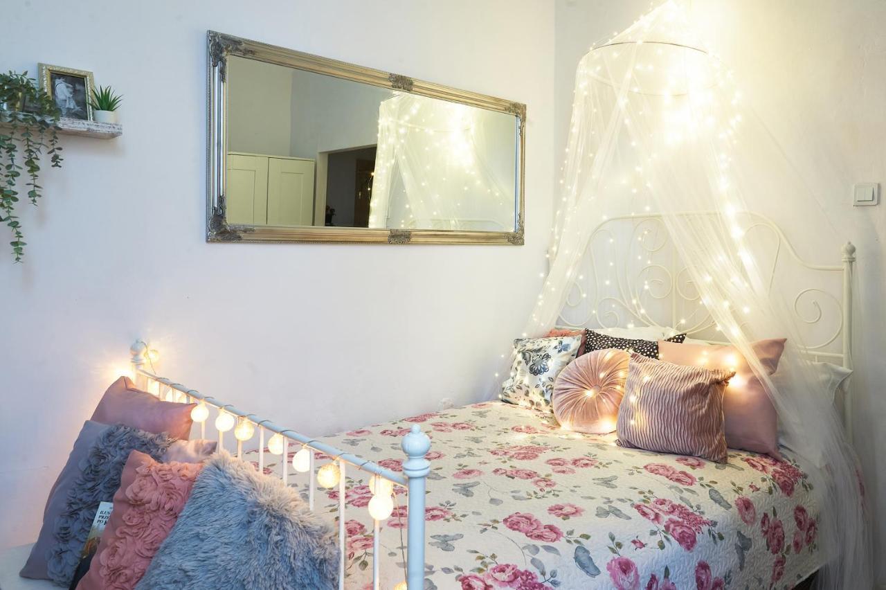 Miodowa Kazimierz Apartment Krakkó Kültér fotó